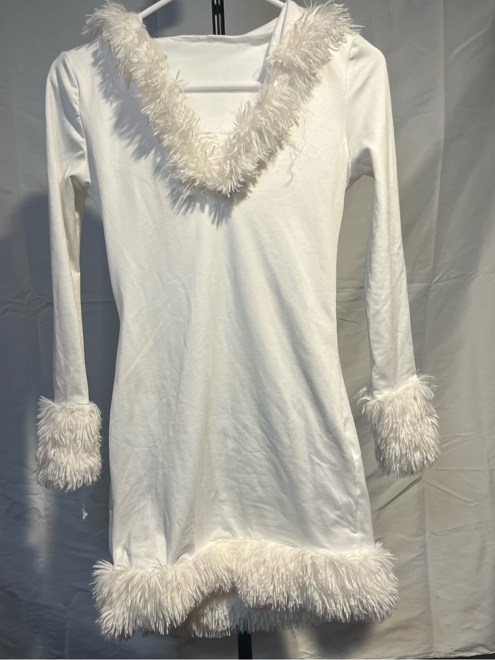 festive Y2K white long-sleeve bodycon Hooded Fur Mini dress SZ S - Picture 1 of 6